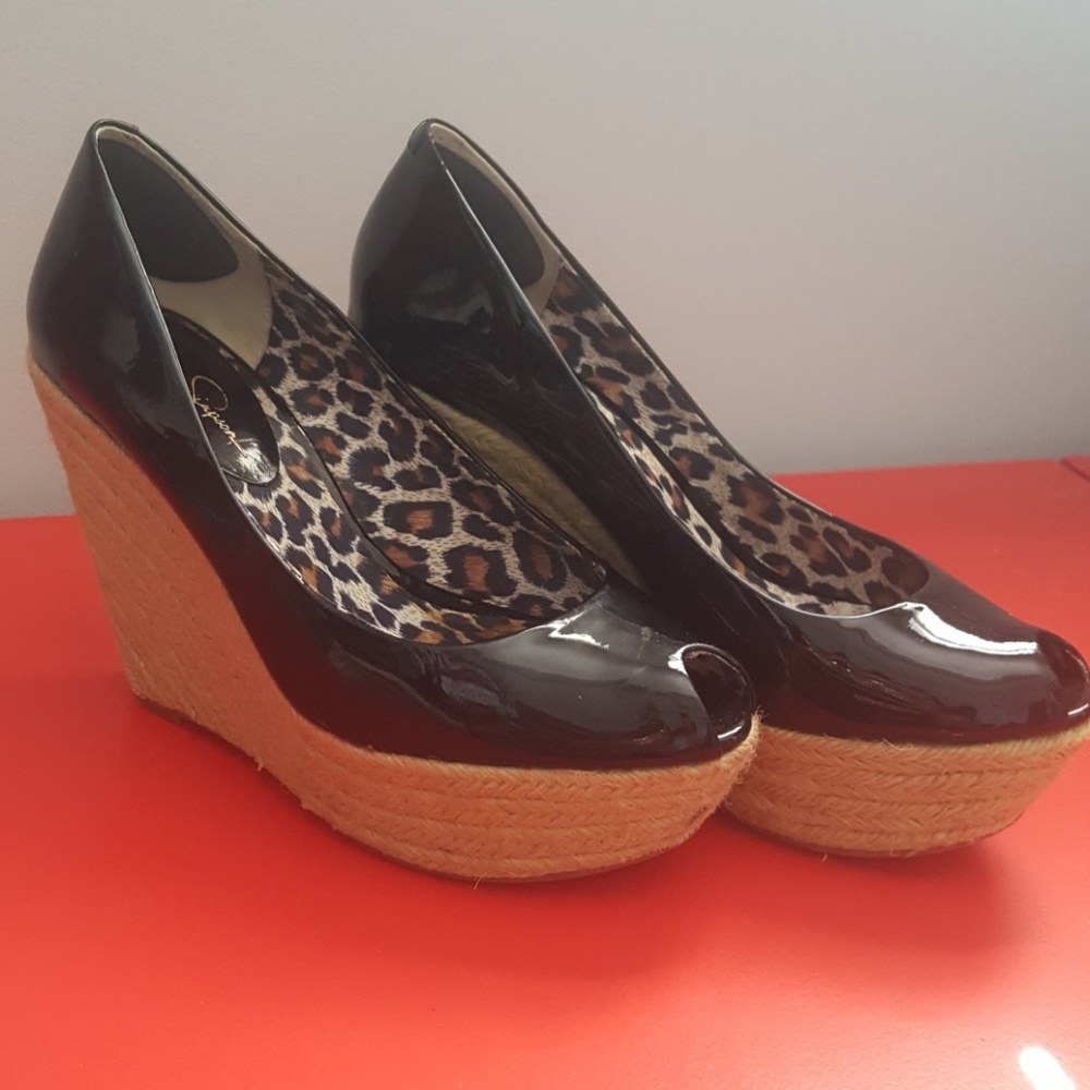 Jessica Simpson Jackson Wedges